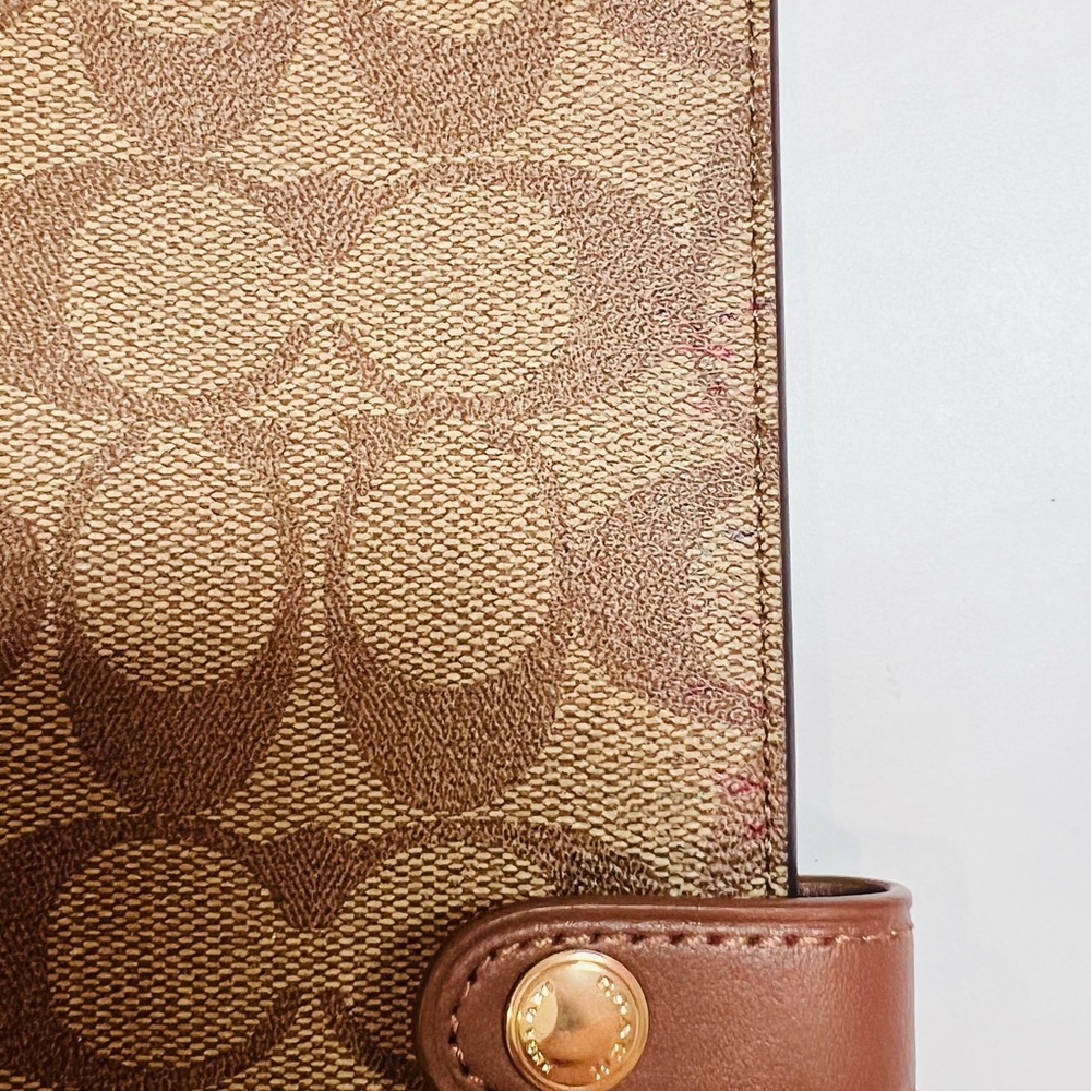 COACH NOTEBOOK In Brown Signature Canvas - Picture 5 of 6